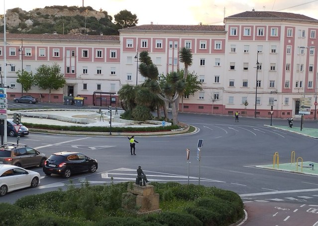 Spanish police directed traffic during the April power outage.
