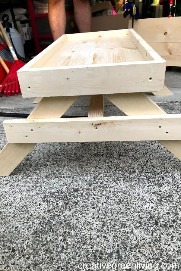 How to make a DIY Chicknic Table - free plans for how to build a chicken picnic table including step-by-step directions How to make a DIY Chicknic Table - free plans for how to build a chicken picnic table including step-by-step directions