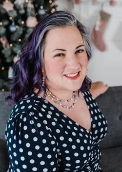 Carissa Bonham is a published author of several books and the owner and lead writer at Creative Green Living, a green lifestyle website that helps families make healthier choices that are beautiful and delicious! Carissa Bonham, author, owner and lead writer at Creative Green Living